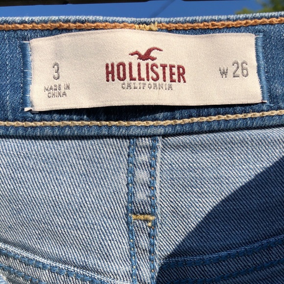 Denim High Waisted Shorts - Picture 3 of 4